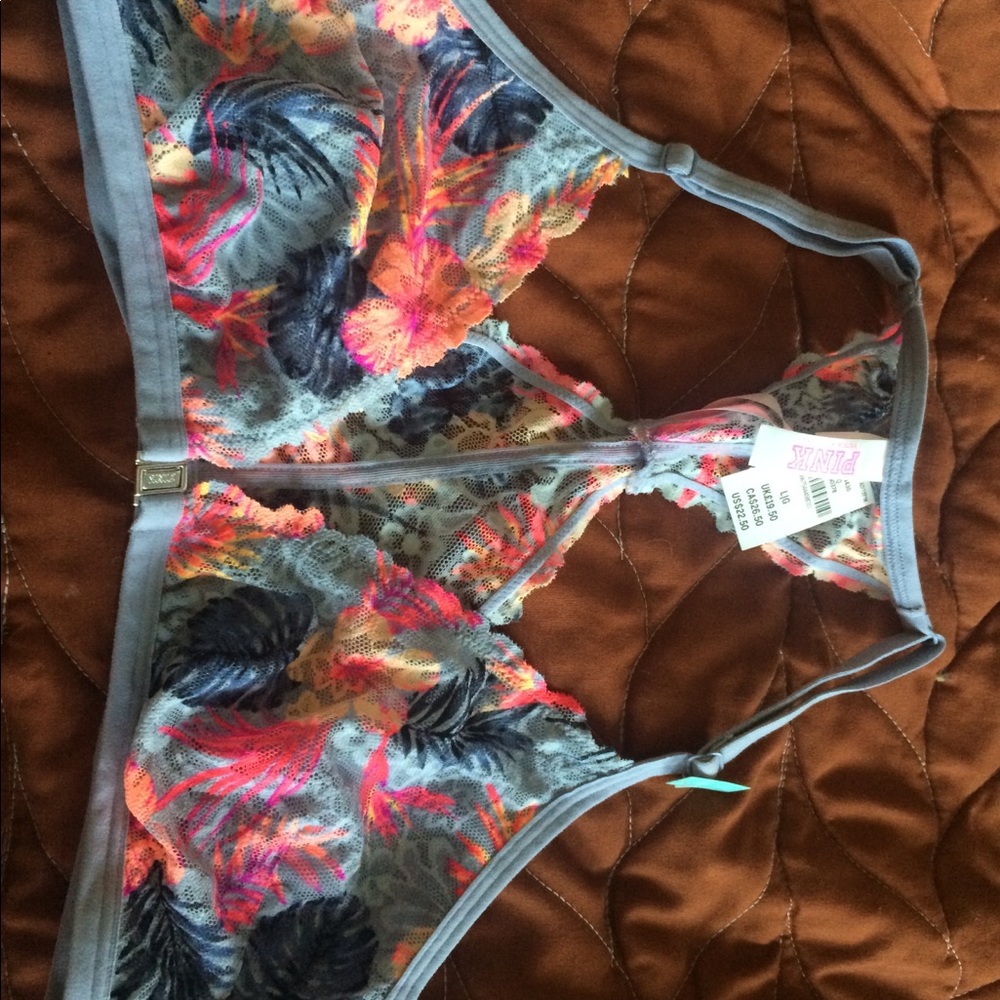 VS Pink lace bralette (MUST SELL BEFORE 29th)